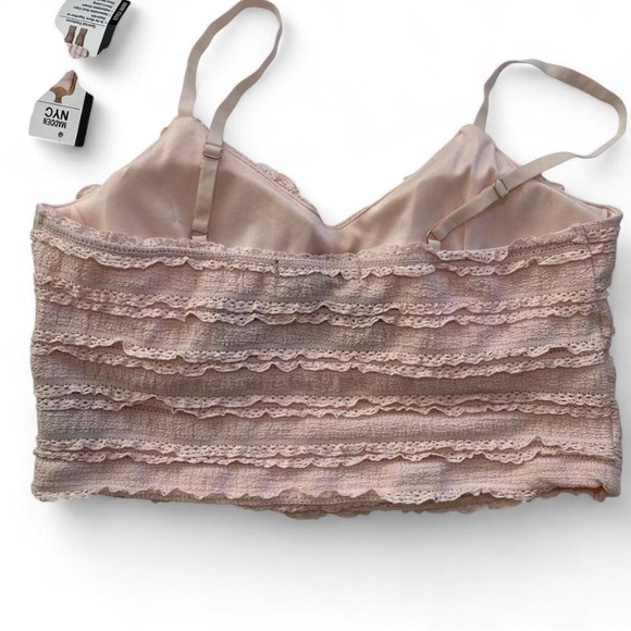 Lace Ruffle Pink Crop Top - Picture 2 of 2